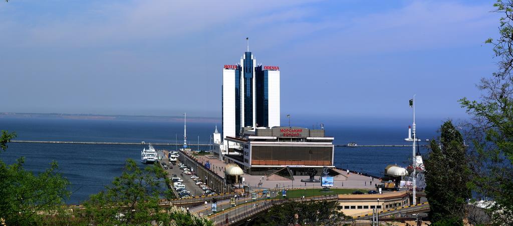 Shestaya Zhemchuzhina Odessa Exteriör bild