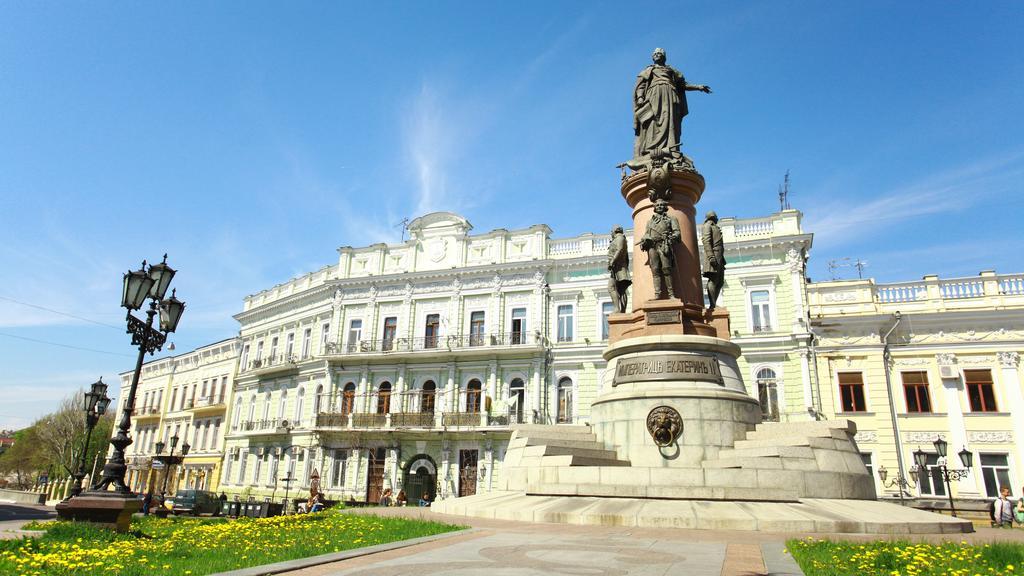Shestaya Zhemchuzhina Odessa Exteriör bild